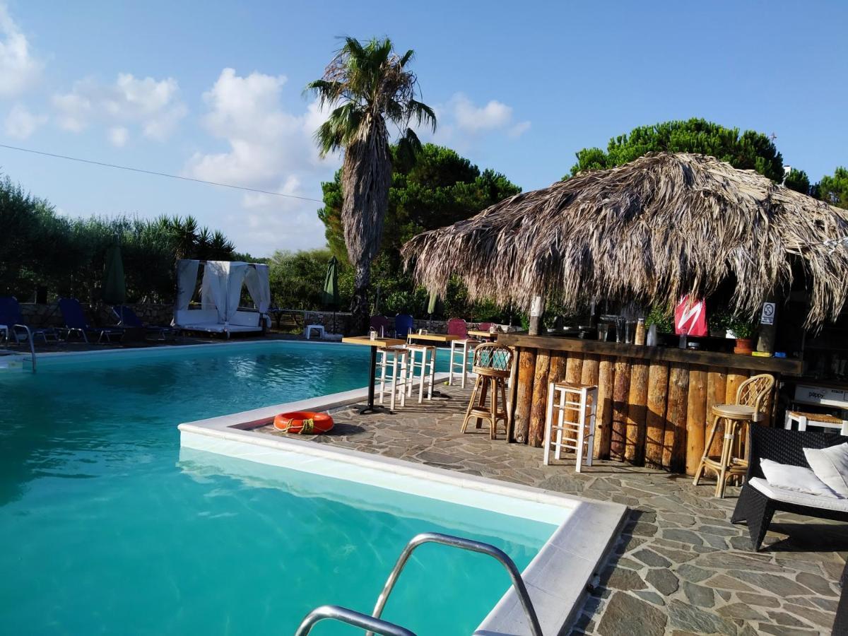Manolas Royal Club Hotel - Aqua Poolside Bliss מראה חיצוני תמונה